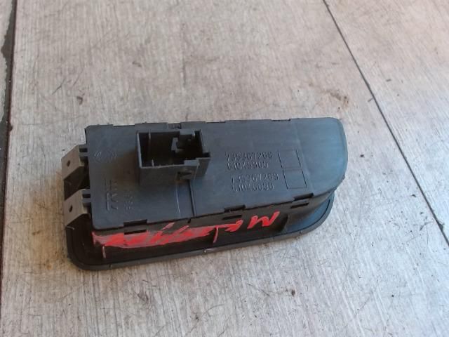 bontott FIAT GRANDE PUNTO Fényszórómagasság Állító Kapcsoló