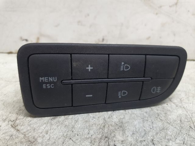 bontott FIAT GRANDE PUNTO Fényszórómagasság Állító Kapcsoló