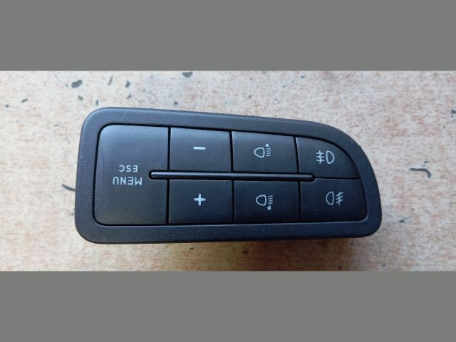 bontott FIAT GRANDE PUNTO Fényszórómagasság Állító Kapcsoló