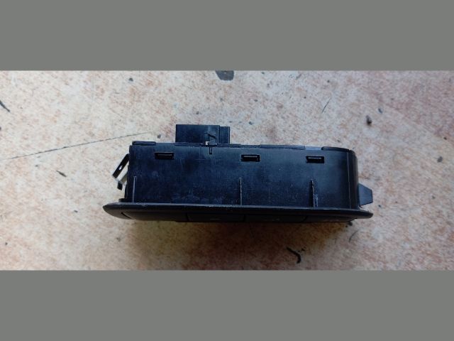 bontott FIAT GRANDE PUNTO Fényszórómagasság Állító Kapcsoló