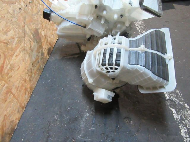 bontott FIAT GRANDE PUNTO Fűtés Box