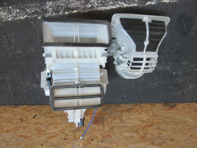 bontott FIAT GRANDE PUNTO Fűtés Box