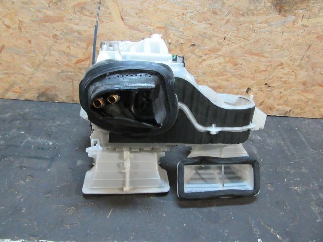 bontott FIAT GRANDE PUNTO Fűtés Box