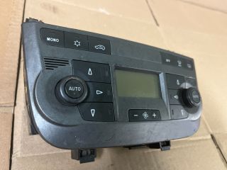 bontott FIAT GRANDE PUNTO Fűtéskapcsoló (digit klímás)