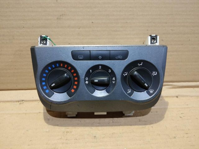 bontott FIAT GRANDE PUNTO Fűtéskapcsoló