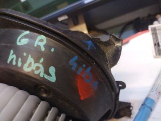 bontott FIAT GRANDE PUNTO Fűtőmotor (Klímás)