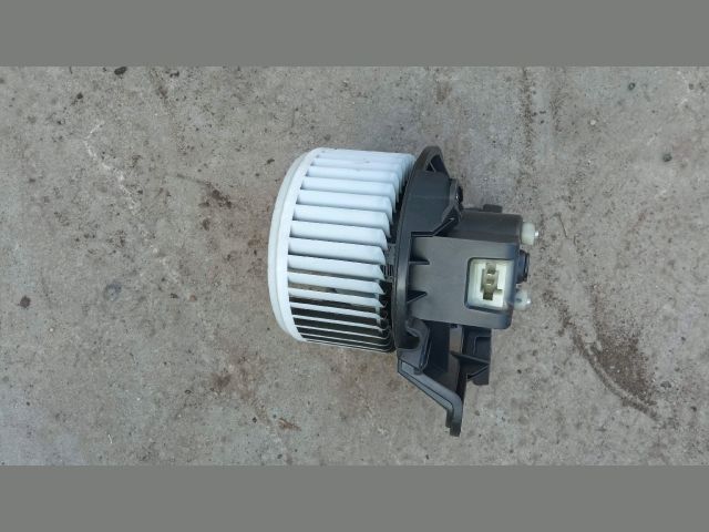 bontott FIAT GRANDE PUNTO Fűtőmotor (Klímás)