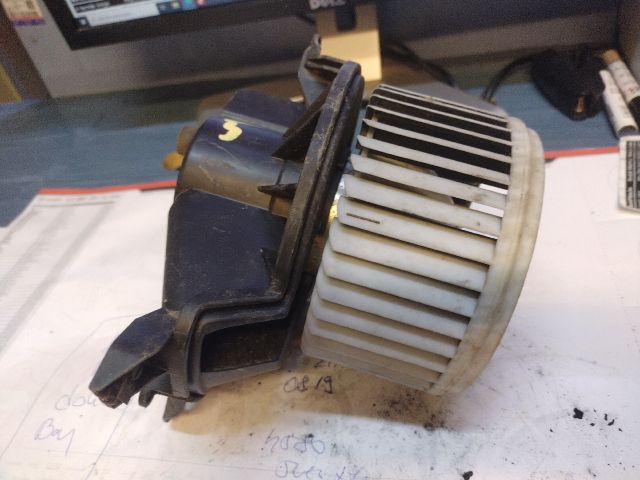 bontott FIAT GRANDE PUNTO Fűtőmotor (Klímás)