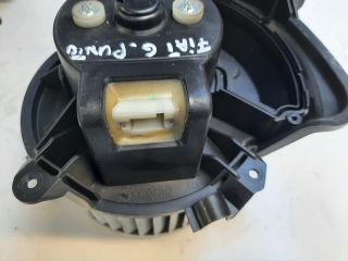 bontott FIAT GRANDE PUNTO Fűtőmotor (Klímás)