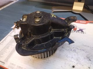 bontott FIAT GRANDE PUNTO Fűtőmotor (Klímás)