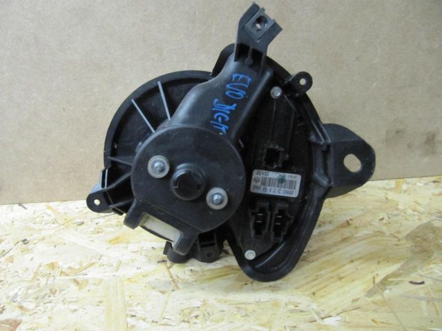 bontott FIAT GRANDE PUNTO Fűtőmotor (Klímás)