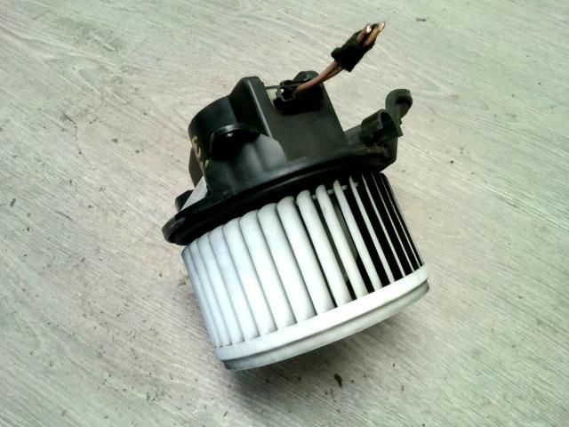 bontott FIAT GRANDE PUNTO Fűtőmotor (Nem klímás)