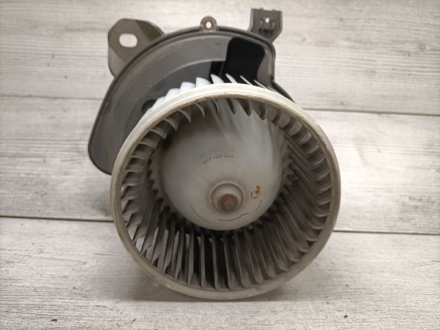 bontott FIAT GRANDE PUNTO Fűtőmotor (Nem klímás)