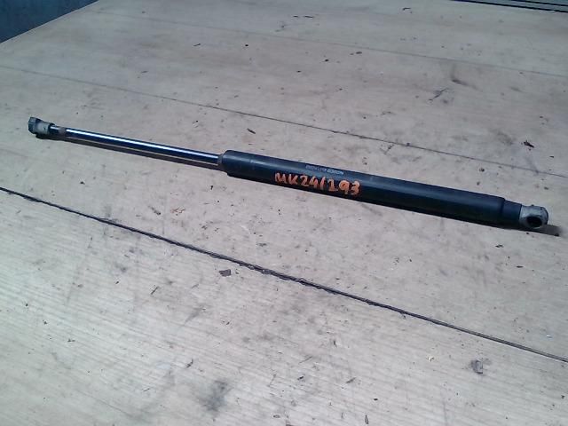 bontott FIAT GRANDE PUNTO Gázrugós Kitámasztó Teleszkóp Csomagtérajtó (Pozíciófüggetlen)