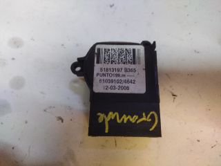 bontott FIAT GRANDE PUNTO Gyújtáskapcsoló Elektronika