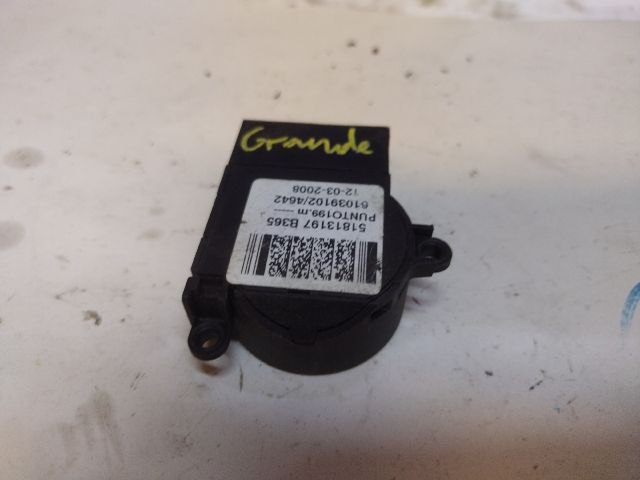 bontott FIAT GRANDE PUNTO Gyújtáskapcsoló Elektronika