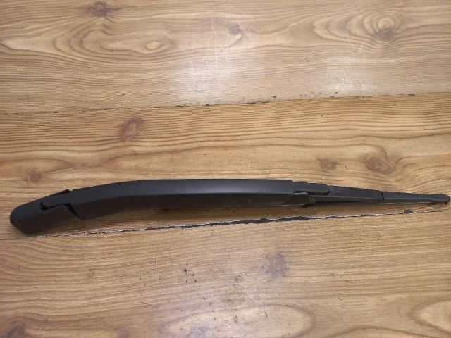 bontott FIAT GRANDE PUNTO Hátsó Ablaktörlő Kar