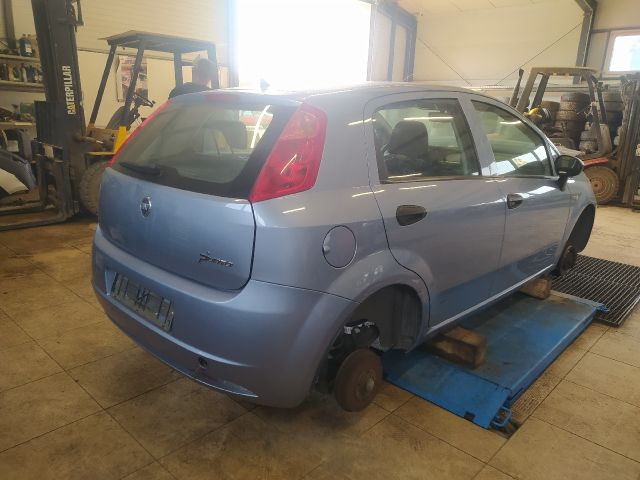 bontott FIAT GRANDE PUNTO Hátsó Ablaktörlő Kar