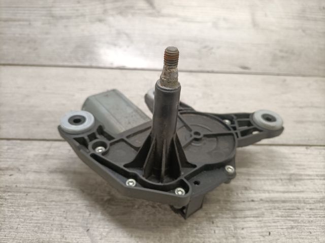 bontott FIAT GRANDE PUNTO Hátsó Ablaktörlő Motor