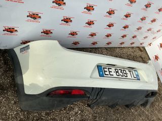 bontott FIAT GRANDE PUNTO Hátsó Lökhárító (Részeivel)