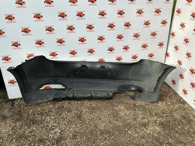 bontott FIAT GRANDE PUNTO Hátsó Lökhárító (Részeivel)