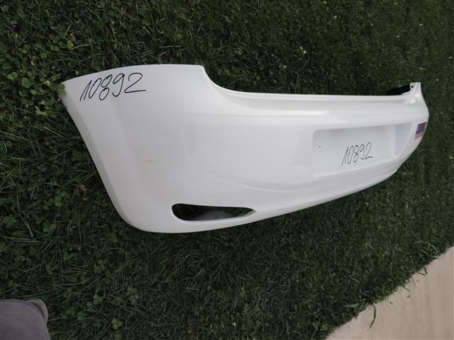 bontott FIAT GRANDE PUNTO Hátsó Lökhárító (Üresen)