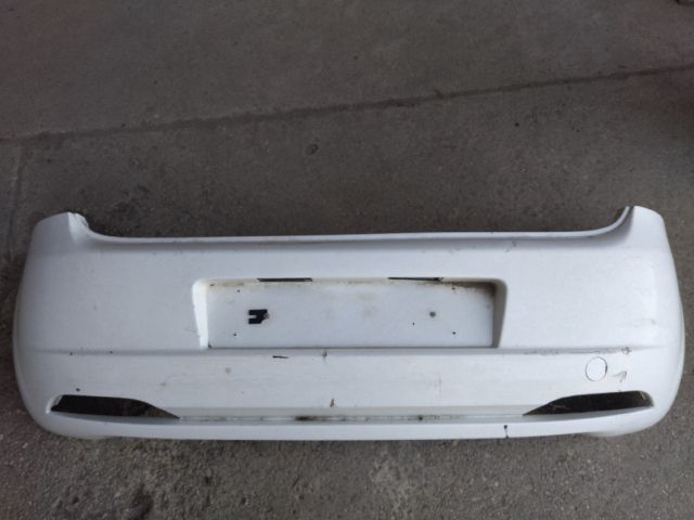 bontott FIAT GRANDE PUNTO Hátsó Lökhárító (Üresen)