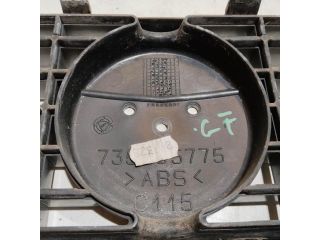 bontott FIAT GRANDE PUNTO Hűtőrács