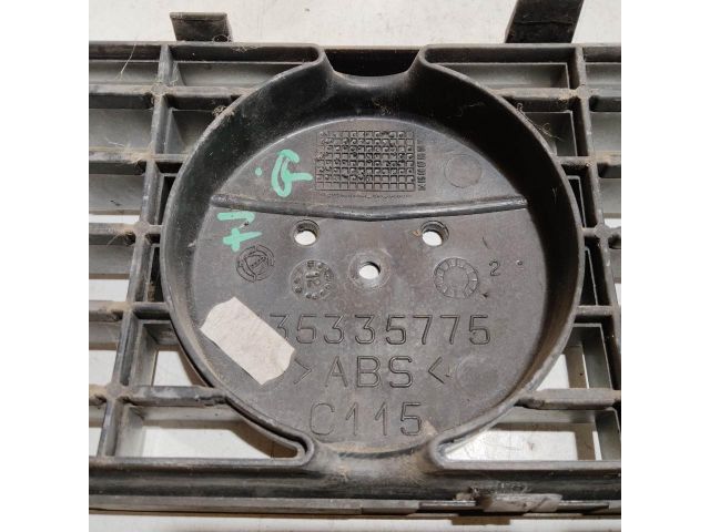 bontott FIAT GRANDE PUNTO Hűtőrács