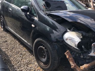 bontott FIAT GRANDE PUNTO Jobb B Oszlop