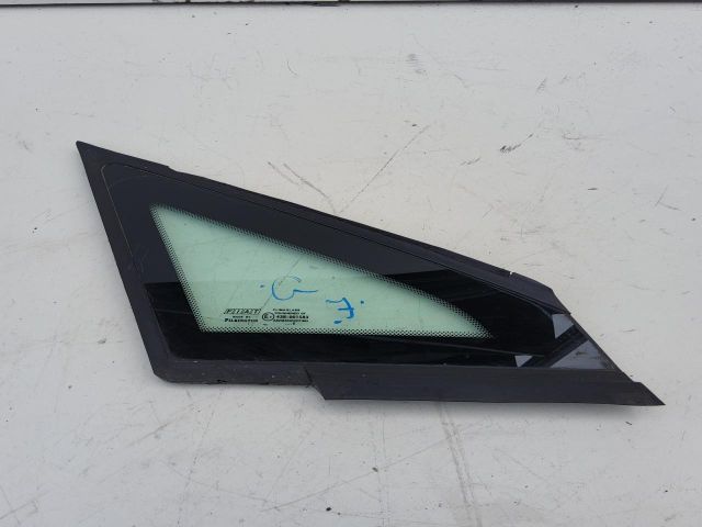 bontott FIAT GRANDE PUNTO Jobb első Ablak