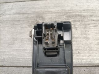 bontott FIAT GRANDE PUNTO Jobb első Ablakemelő Kapcsoló