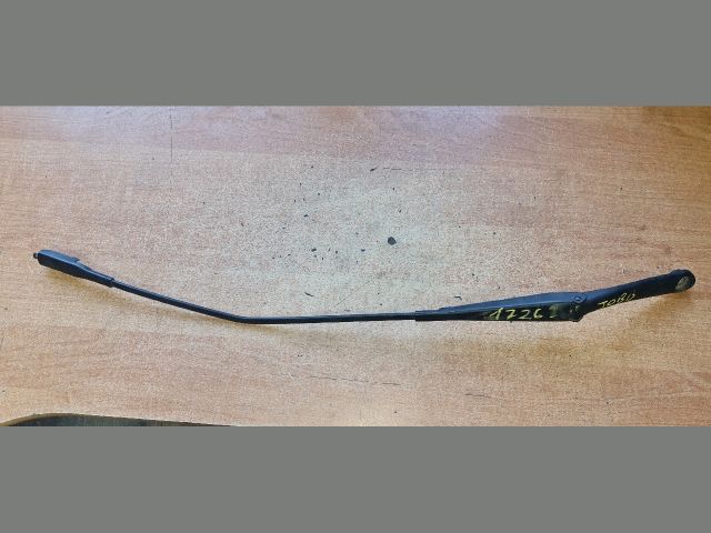 bontott FIAT GRANDE PUNTO Jobb első Ablaktörlő Kar