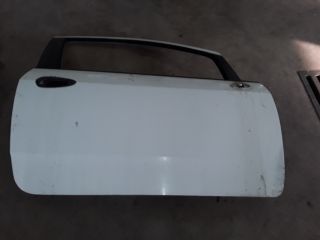 bontott FIAT GRANDE PUNTO Jobb első Ajtó (Üres lemez)