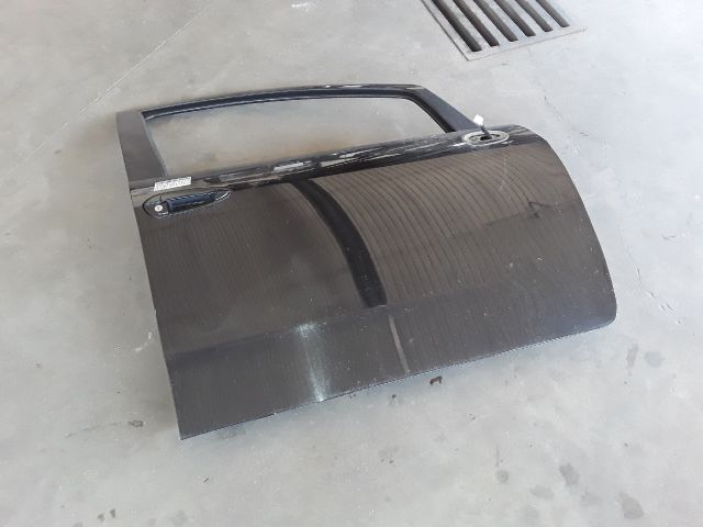 bontott FIAT GRANDE PUNTO Jobb első Ajtó (Üres lemez)