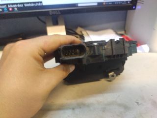 bontott FIAT GRANDE PUNTO Jobb első Ajtózár