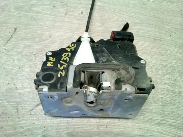 bontott FIAT GRANDE PUNTO Jobb első Ajtózár