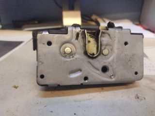 bontott FIAT GRANDE PUNTO Jobb első Ajtózár