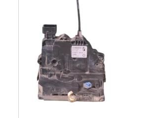 bontott FIAT GRANDE PUNTO Jobb első Ajtózár