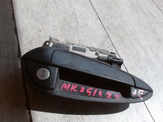 bontott FIAT GRANDE PUNTO Jobb első Külső Kilincs