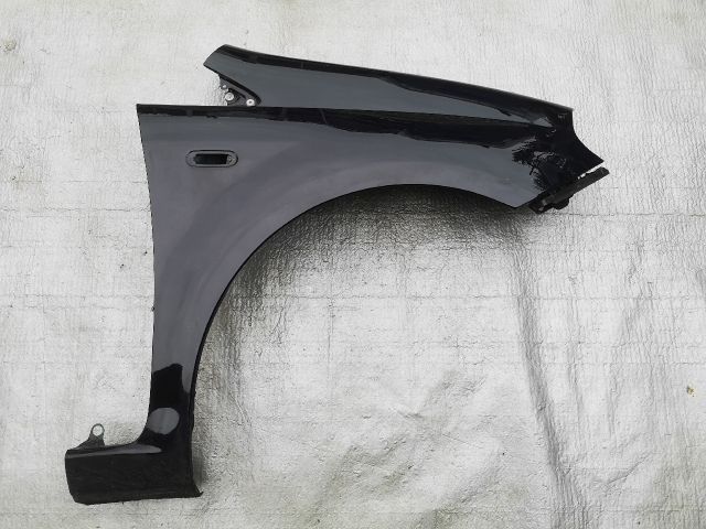 bontott FIAT GRANDE PUNTO Jobb első Sárvédő