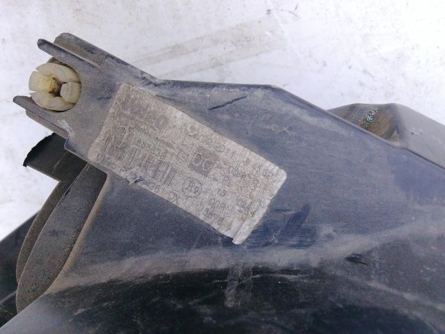 bontott FIAT GRANDE PUNTO Jobb Fényszóró