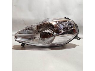 bontott FIAT GRANDE PUNTO Jobb Fényszóró