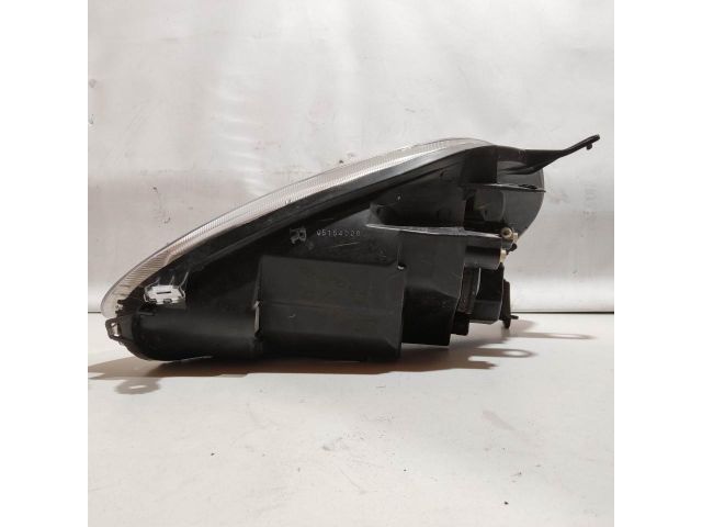 bontott FIAT GRANDE PUNTO Jobb Fényszóró