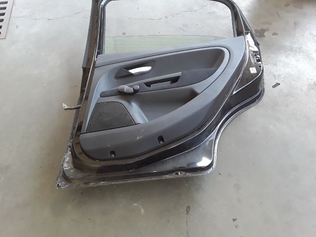 bontott FIAT GRANDE PUNTO Jobb hátsó Ajtó (Üres lemez)