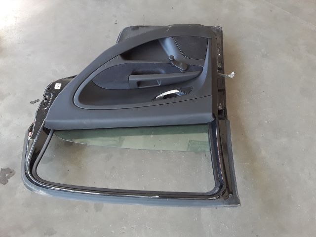 bontott FIAT GRANDE PUNTO Jobb hátsó Ajtó (Üres lemez)