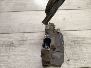 bontott FIAT GRANDE PUNTO Jobb hátsó Ajtózár