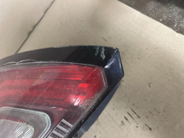 bontott FIAT GRANDE PUNTO Jobb Hátsó Lámpa