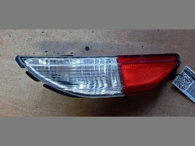 bontott FIAT GRANDE PUNTO Jobb Ködzárófény