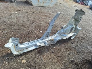 bontott FIAT GRANDE PUNTO Jobb Küszöb